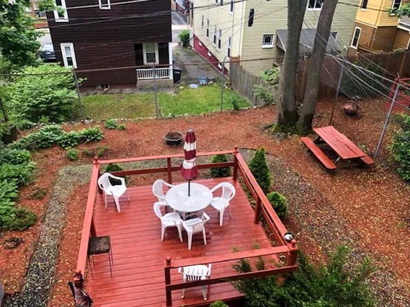 235A Highland Ave APT 2, Somerville, MA 02143