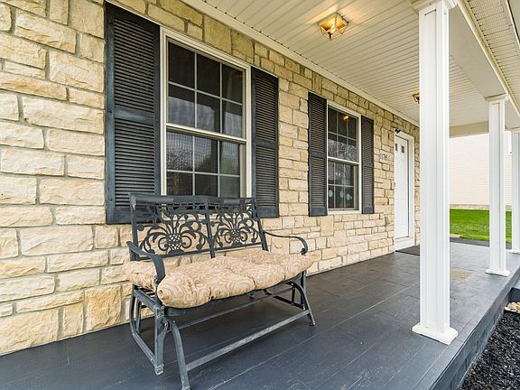 4th image of 11785 Chanticleer Dr NW