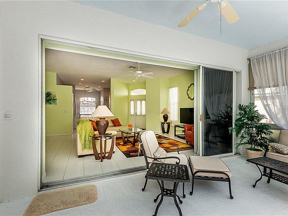 3rd image of 26371 Feathersound Dr