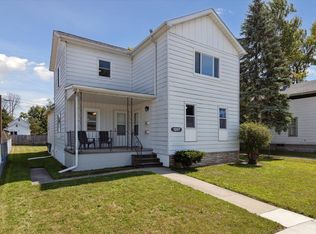 1207 Taylor St, Bay City, MI 48708