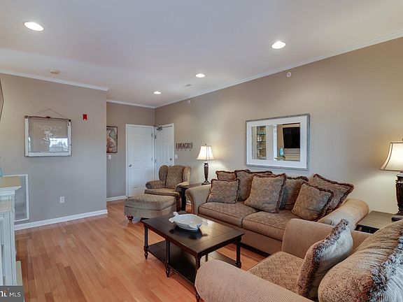 4th image of 4500 Sand Piper Dr Unit 18