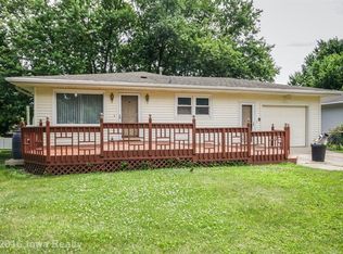 610 N 9th St, Indianola, IA 50125