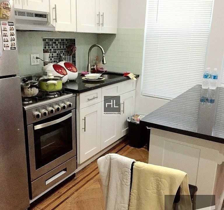 1st image of 3431 43rd St APT 1F