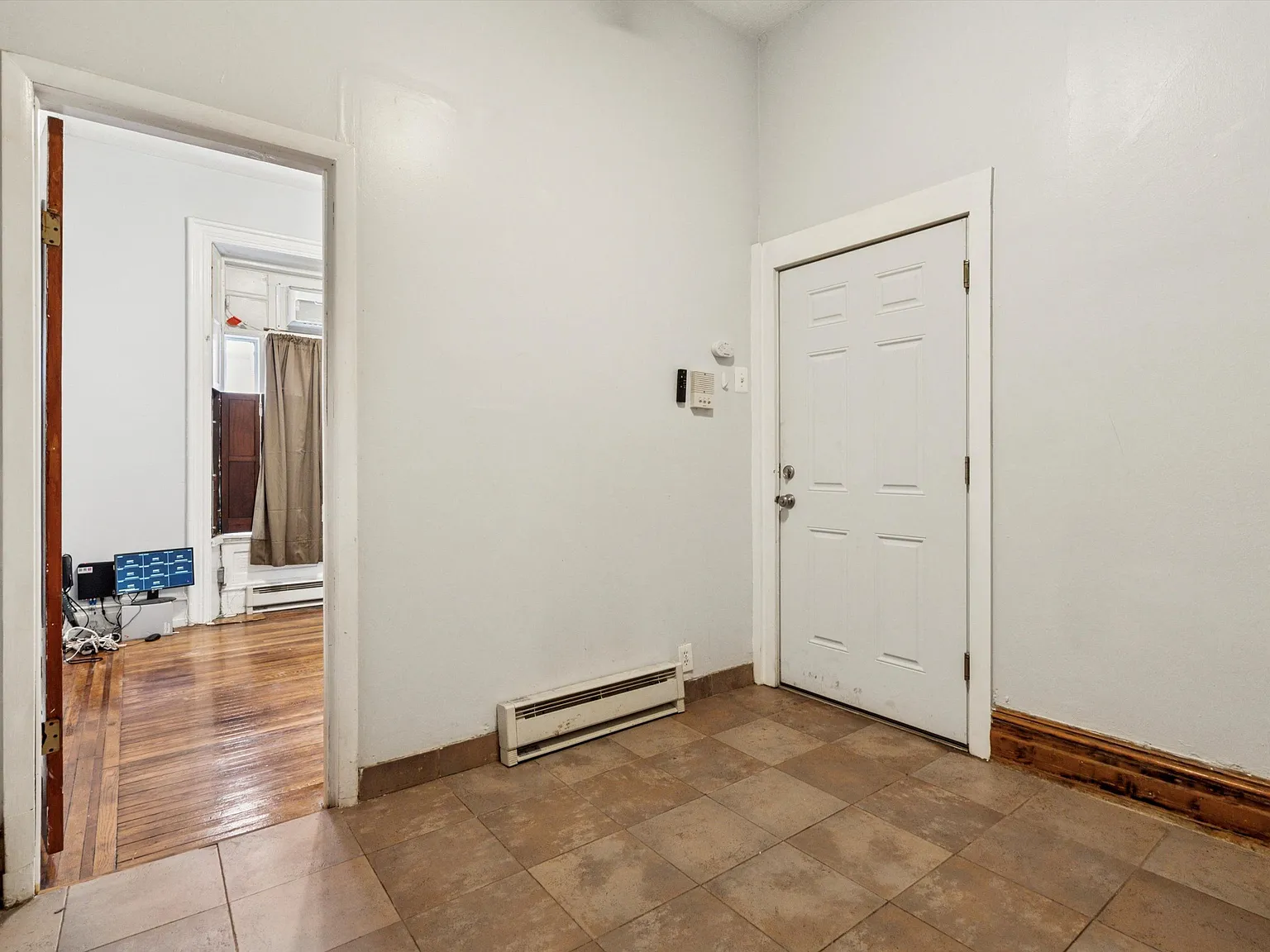 1746 N 16th St — Photo 3