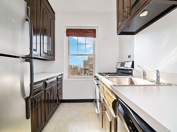 5th image of 336 W End Ave APT 19E