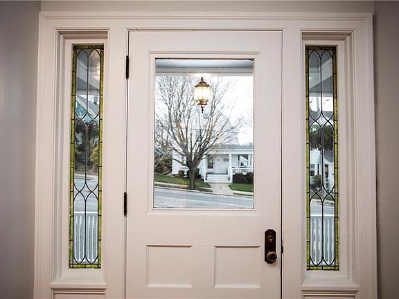 Leaded glass details on front door.