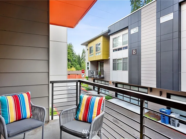 16372 NE 16th Ct — Photo 22