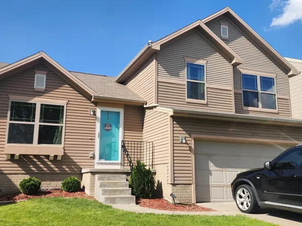 20610 Parker St, Elkhorn, NE 68022