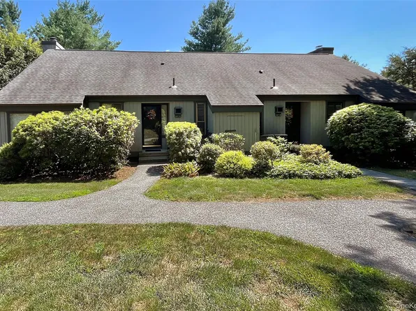 247 Heritage Hills #A, Somers, NY 10589