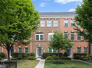 3114 Magellan Ct, Herndon, VA 20171