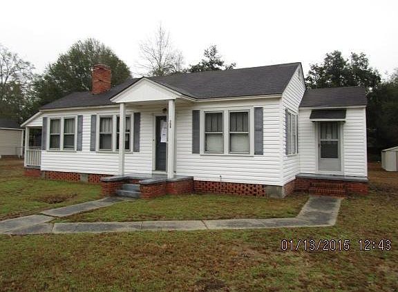 3rd image of 708 Highland Dr
