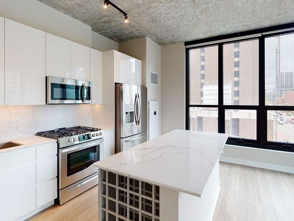 1st image of 757 N Orleans St #1710