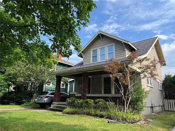 2nd image of 111 Peach Orchard Ave