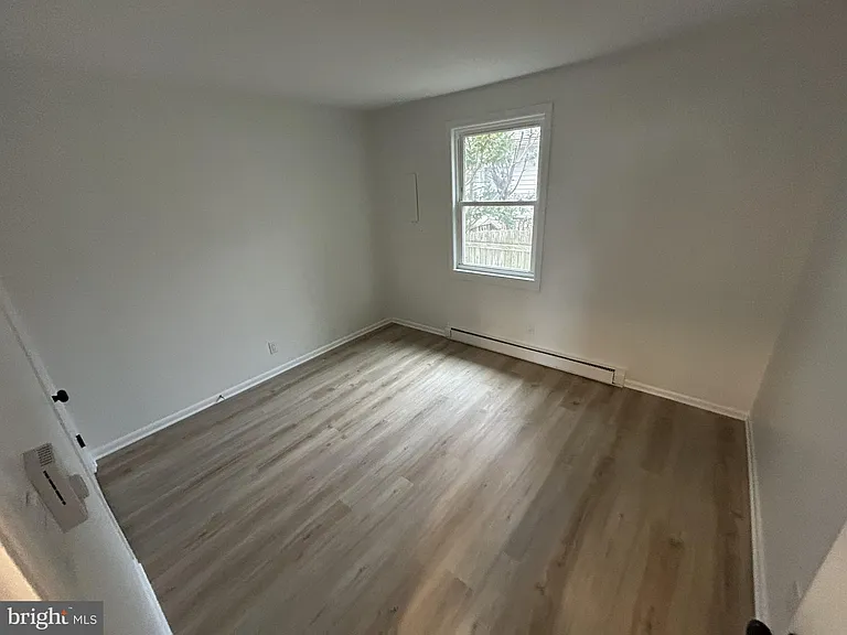 3200 W Brigantine Ave #3 — Photo 8