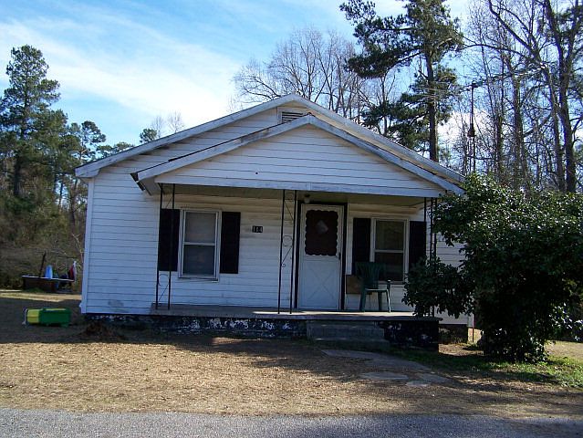 2nd image of 114 Oriole Cir