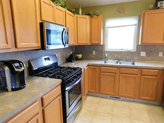 5th image of 754 Green Meadows Dr