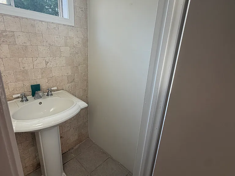 3rd Bathroom #2