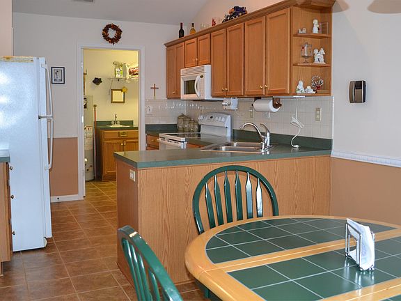 5th image of 8602 River Terrace Dr