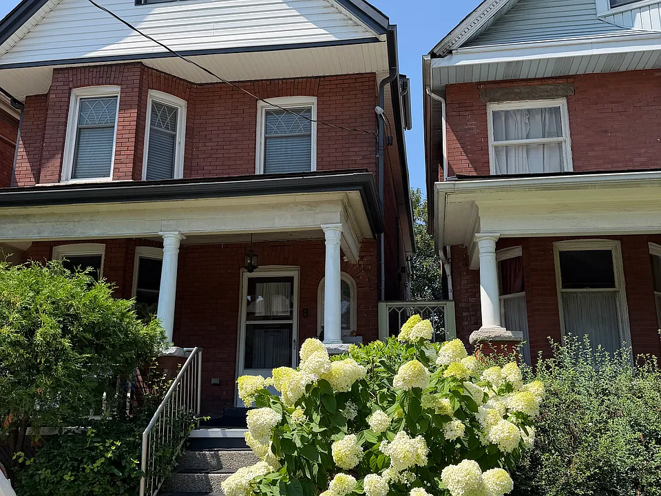 92 Burris St #1