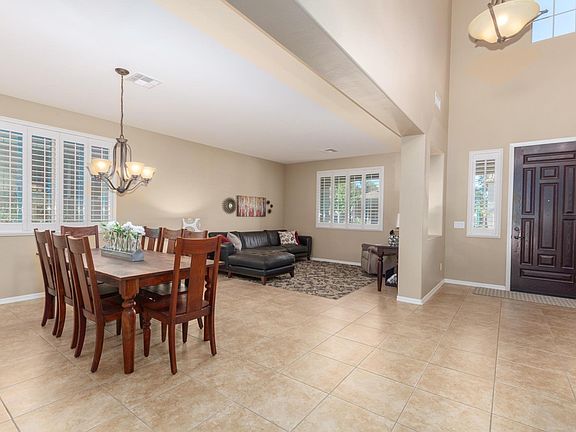 5th image of 2716 E Sourwood Dr