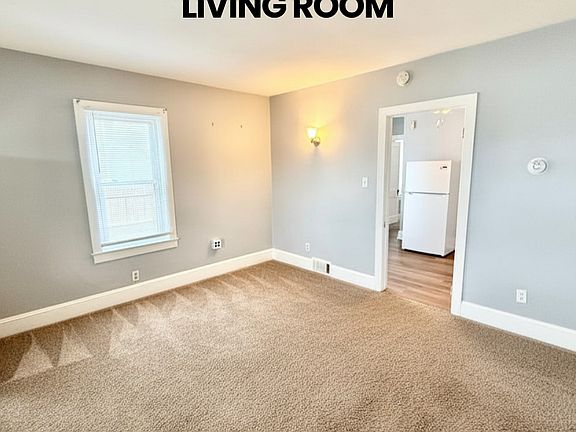 5th image of 624 W Bridge St #1