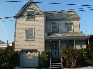 504 N Union Ave, Margate, NJ 08402