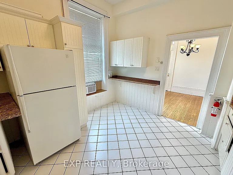 510 William St #1 — Photo 14