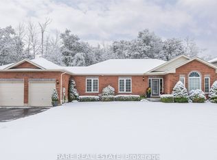 3618 Linda St, Innisfil, ON L9S2L3