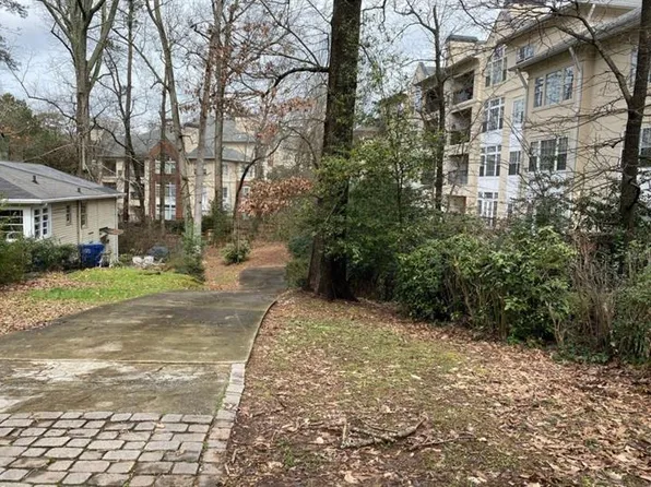 21 Honour Cir NW, Atlanta, GA 30305