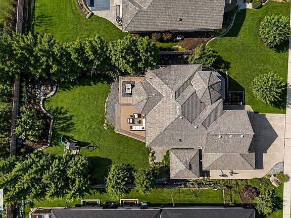 2nd image of 52328 Range Rd #233-559