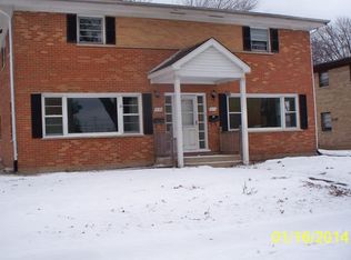 1528-30 Meyer St, Elgin, IL 60123