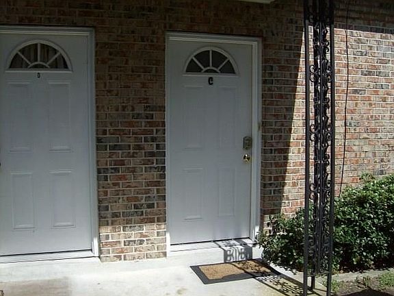 2nd image of 1744 Newport Pl #103C