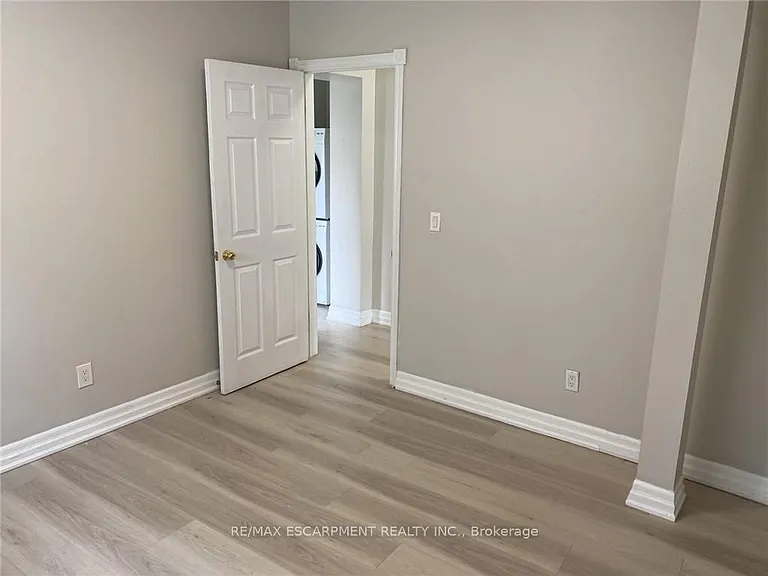 1164 Cannon St E #MAIN — Photo 11