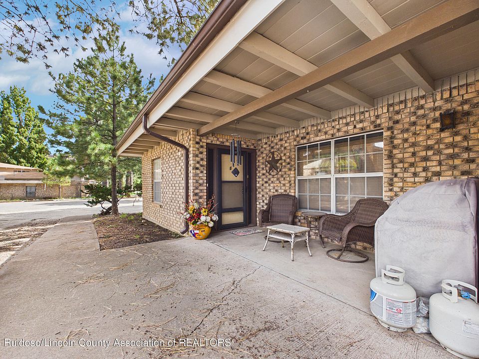 1st image of 704 White Mountain Dr #8