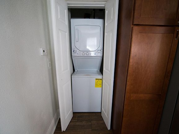5th image of 2801 W Estrella St APT 1