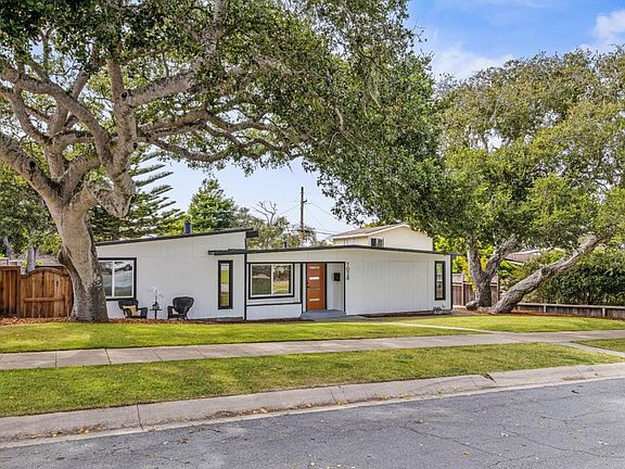 3rd image of 1028 McFarland Ave