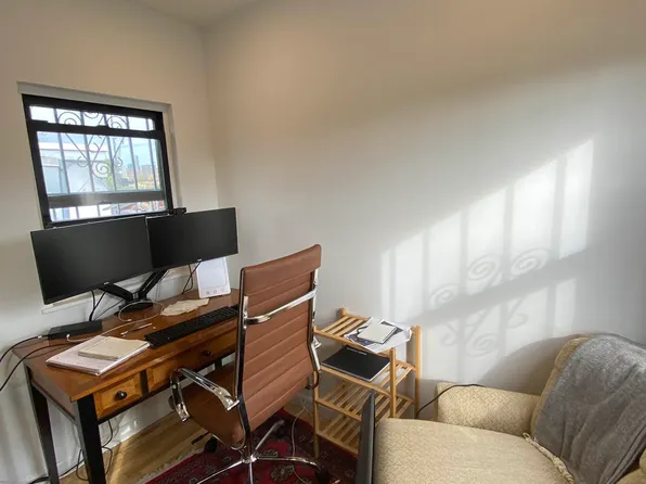 225 East 14th Street image 3 of 5