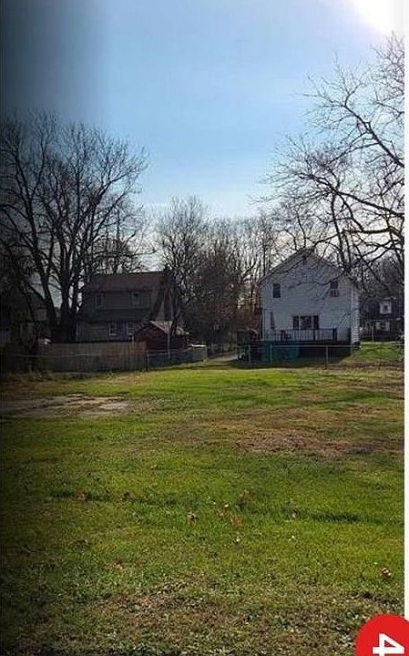 1st image of 191 Hasbrouck Ave