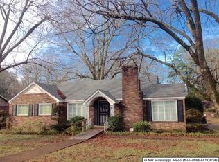 803 2nd St, Coldwater, MS 38618