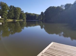 2101 Lakeview Dr, Powhatan, VA 23139