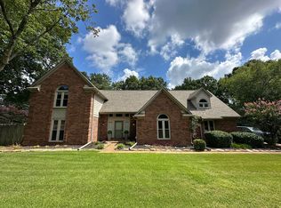 9118 Fox Ridge Rd, Germantown, TN 38139