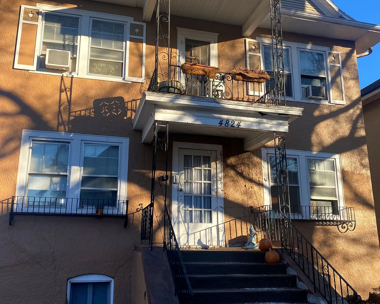 Dundee Park Apartments — Photo 1
