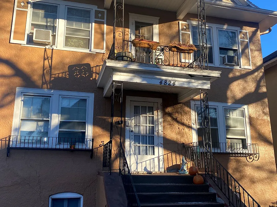 Dundee Park Apartments