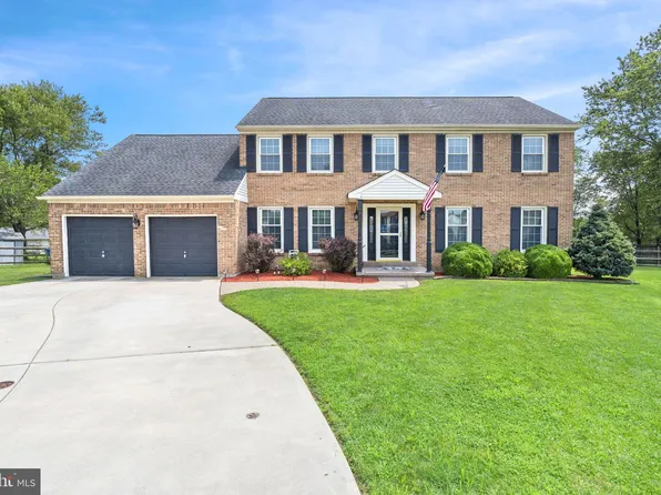 21 Cottonwood Ct, Newark, DE 19702