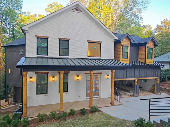 132 Lakeshore Dr NE, Marietta, GA 30067