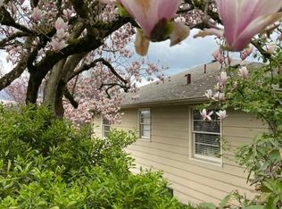 7011 SE Thorburn St, Portland, OR 97215