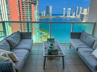 3330 NE 190th St APT 1910, Miami, FL 33180