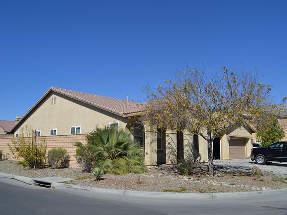 2nd image of 37337 Bradford Dr