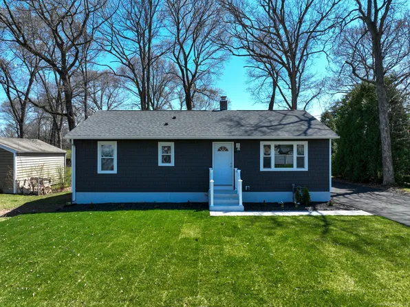 68 Parkview Drive, Southington, CT 06479
