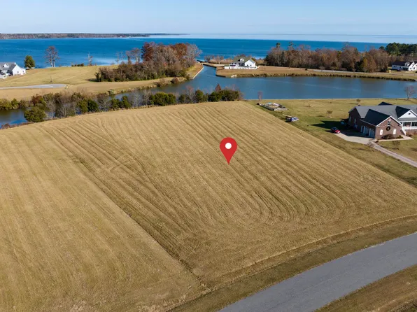 111 Sandpiper Dr, Hertford, NC 27944